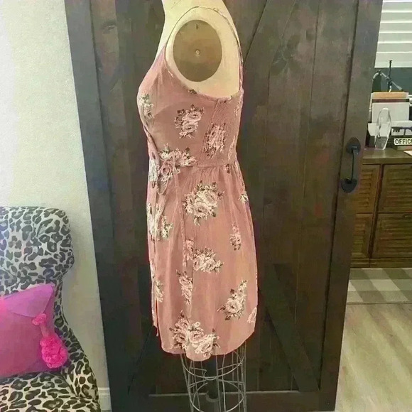 Xhilaration Size Small mauve Cute cabbage arose print, summer dress - Picture 3 of 8